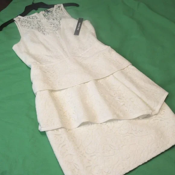 Gianni Bini | Dresses | White Lace Gianni Bini Column Dress With Flounces |  Poshmark